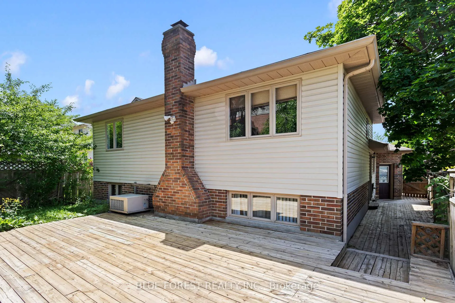 Photo 46 of 30 Gerald Crescent, London, South J — HOMEH