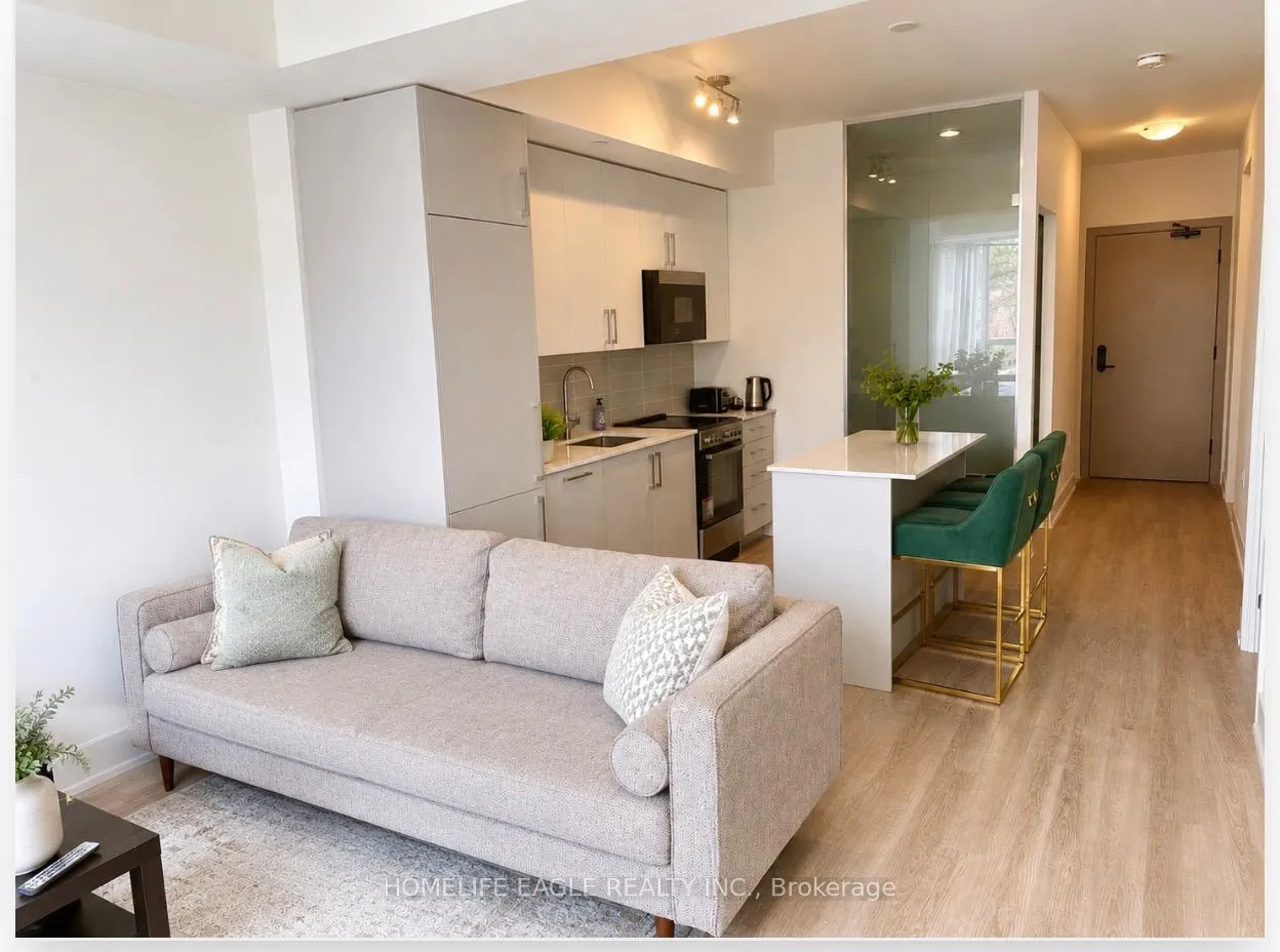 Photo 3 of Unit 220, 2075 King Road, King, King City — HOMEH