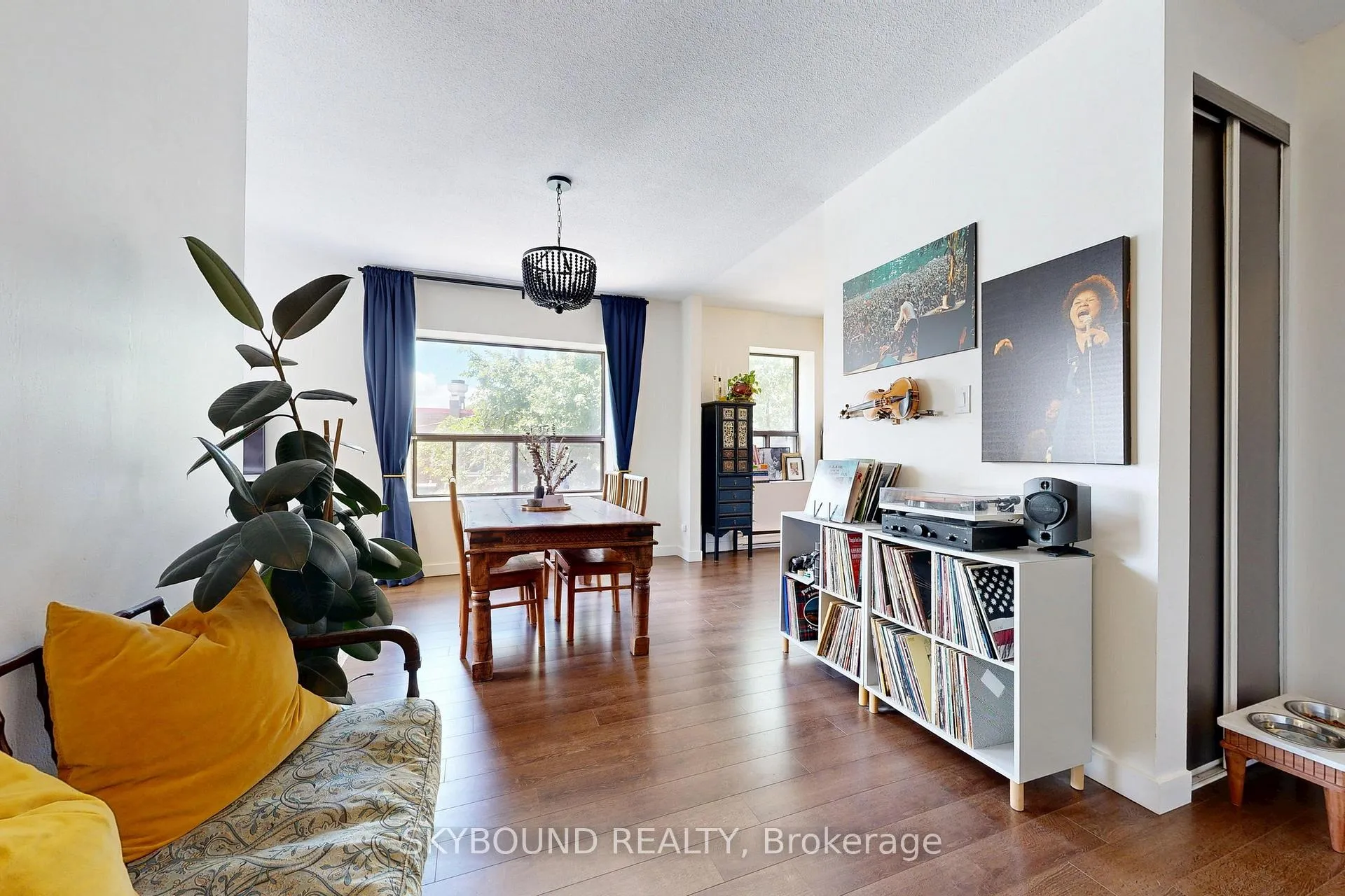 Photo 14 of Unit B, 2104 Queen Street, Toronto, The Beaches — HOMEH