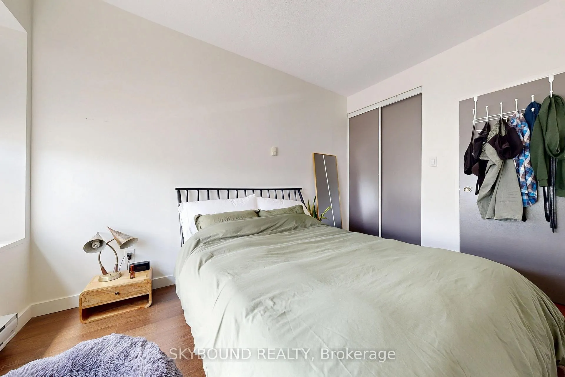 Photo 19 of Unit B, 2104 Queen Street, Toronto, The Beaches — HOMEH