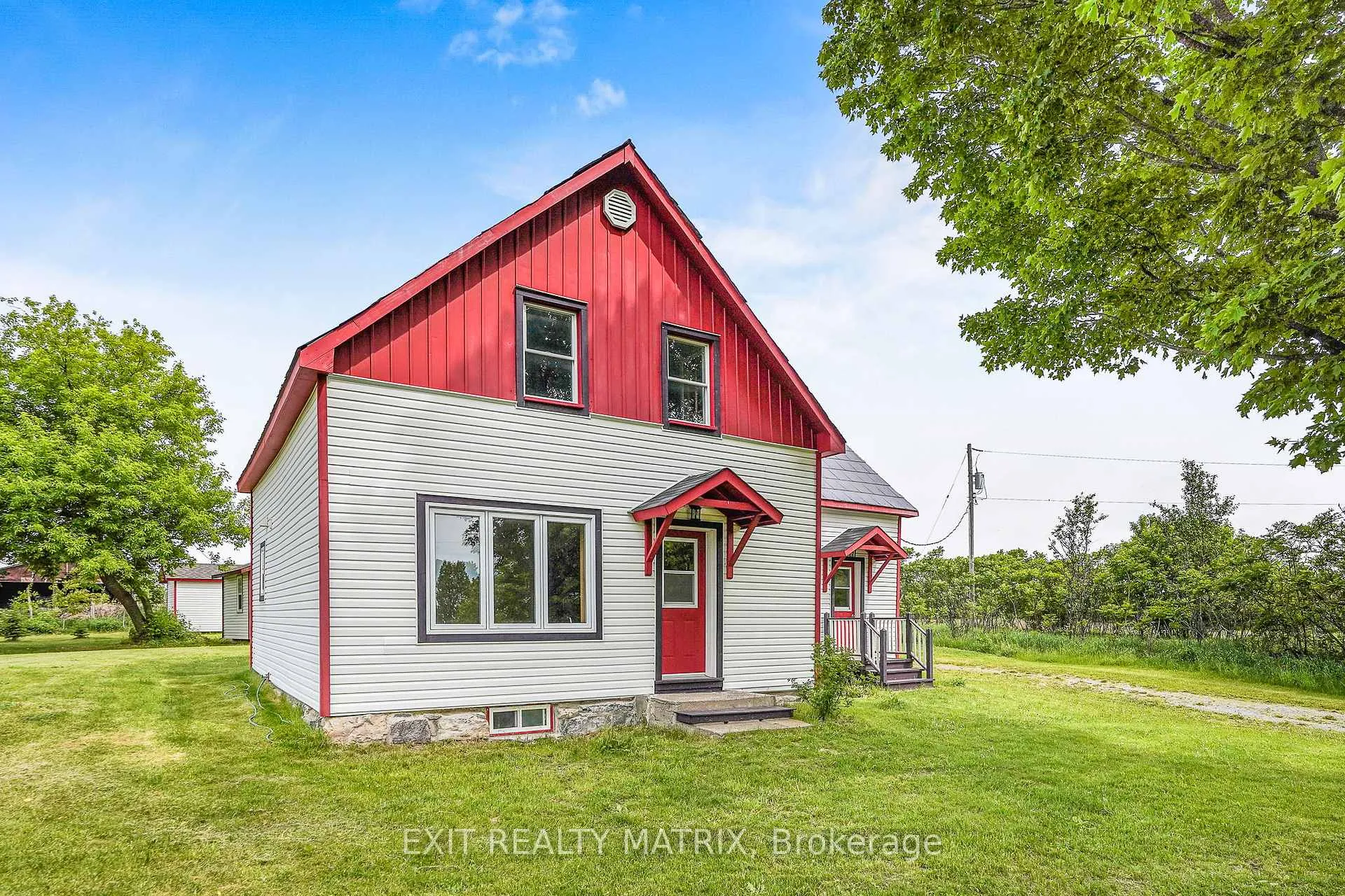 Photo 1 of 20803 Concession 8 Road, South Glengarry, South Glengarry (Lancaster) Twp — HOMEH
