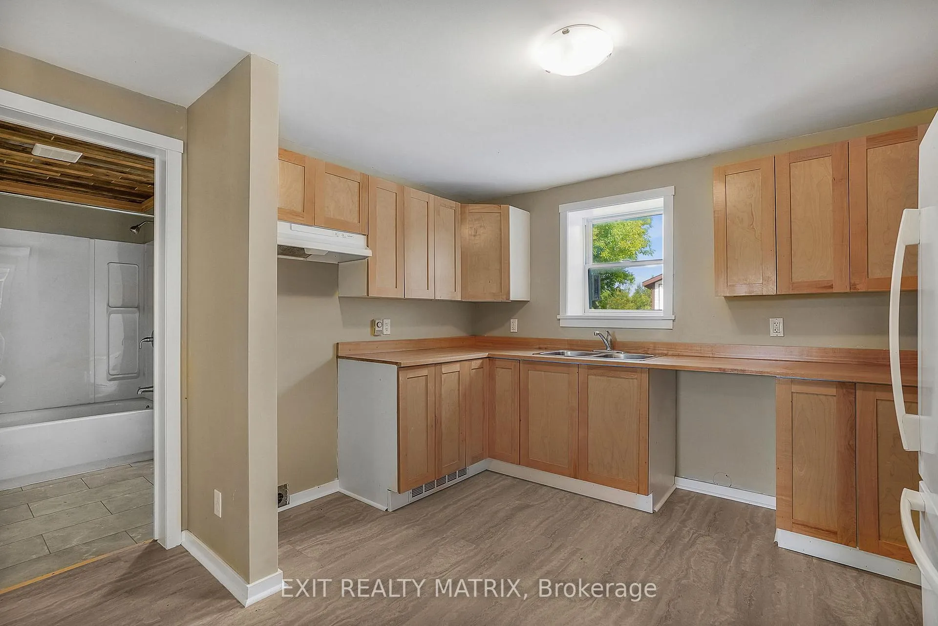Photo 10 of 20803 Concession 8 Road, South Glengarry, South Glengarry (Lancaster) Twp — HOMEH