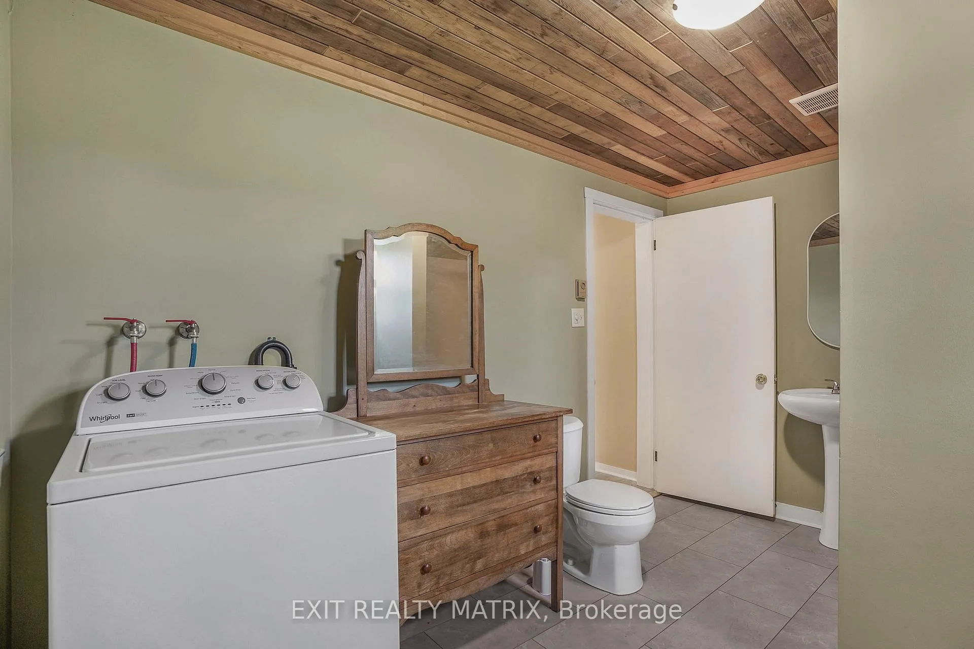 Photo 15 of 20803 Concession 8 Road, South Glengarry, South Glengarry (Lancaster) Twp — HOMEH