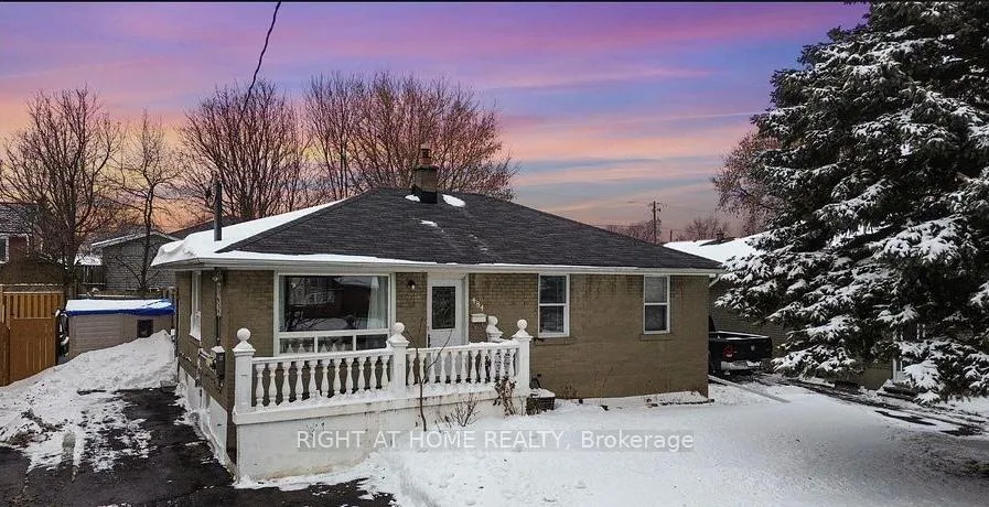 Front of Unit Lower, 484 Phillip Murray Avenue