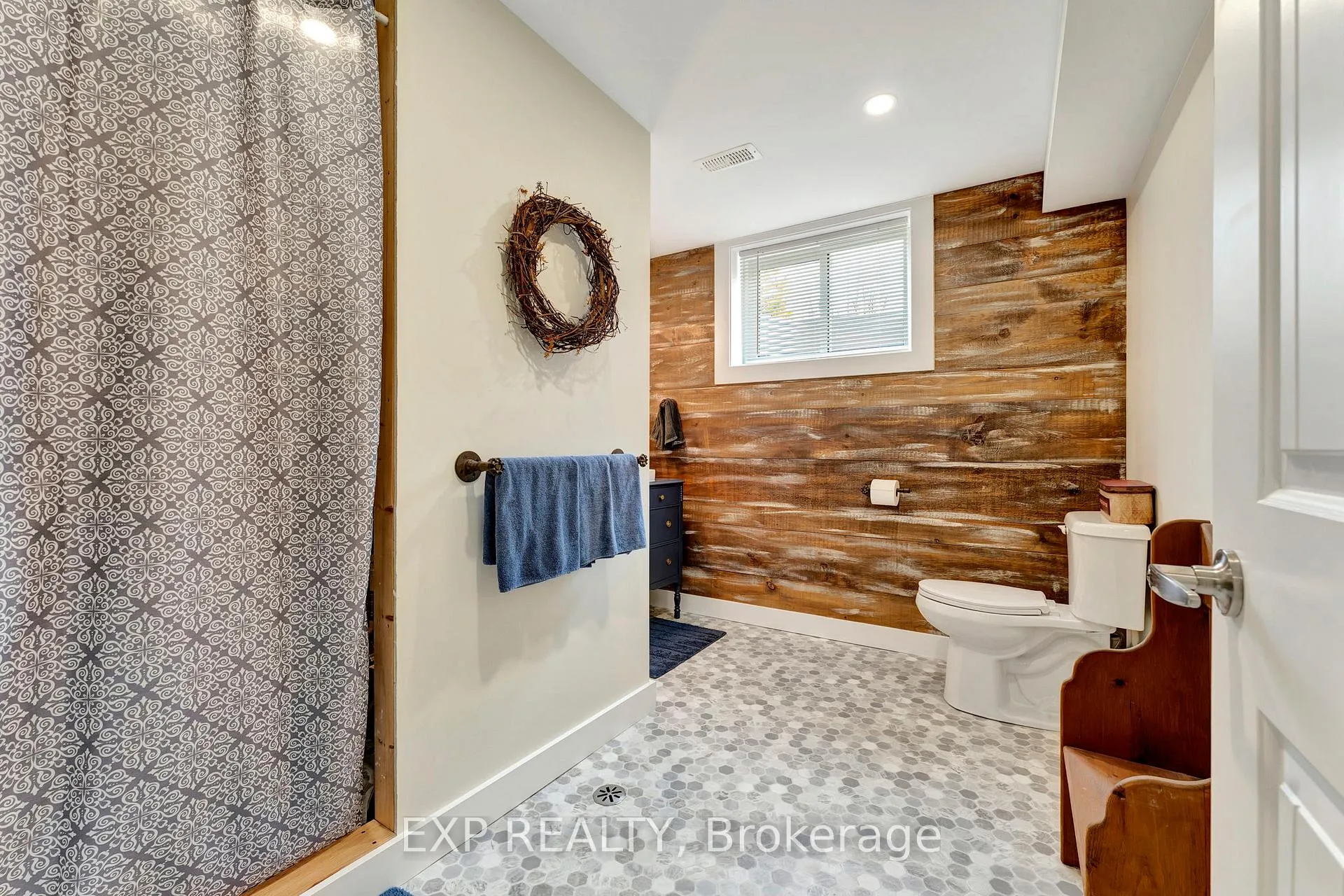 Photo 43 of 3034 Station Road, Howick, Howick Twp — HOMEH