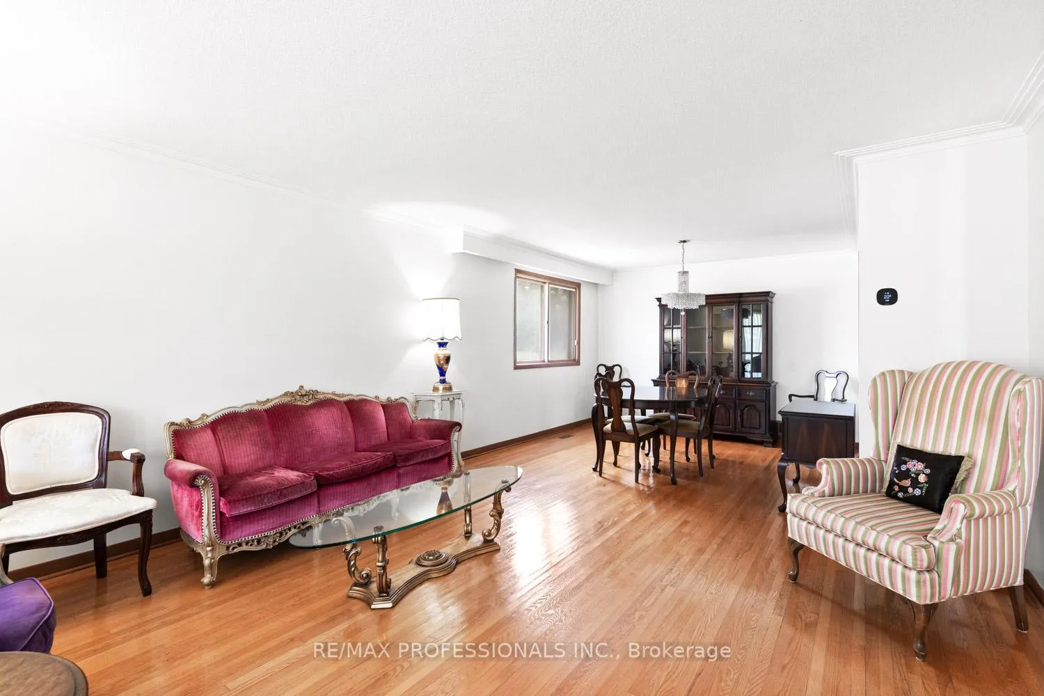 Photo 3 of 380 Targa Road, Mississauga, Cooksville — HOMEH