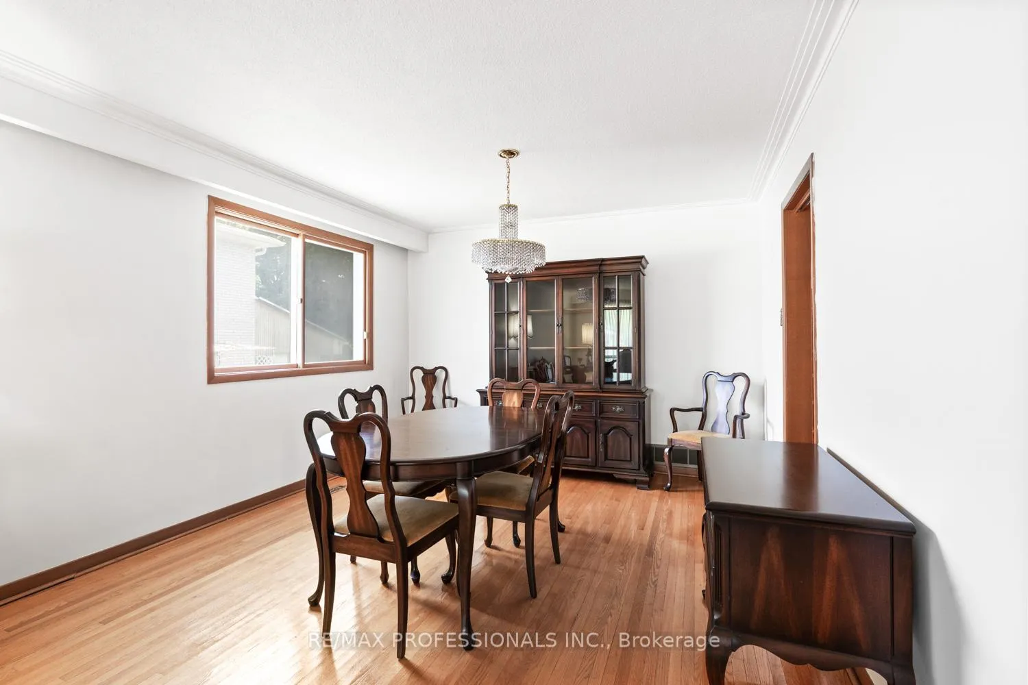 Photo 8 of 380 Targa Road, Mississauga, Cooksville — HOMEH