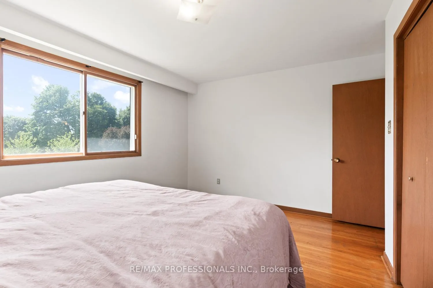 Photo 20 of 380 Targa Road, Mississauga, Cooksville — HOMEH