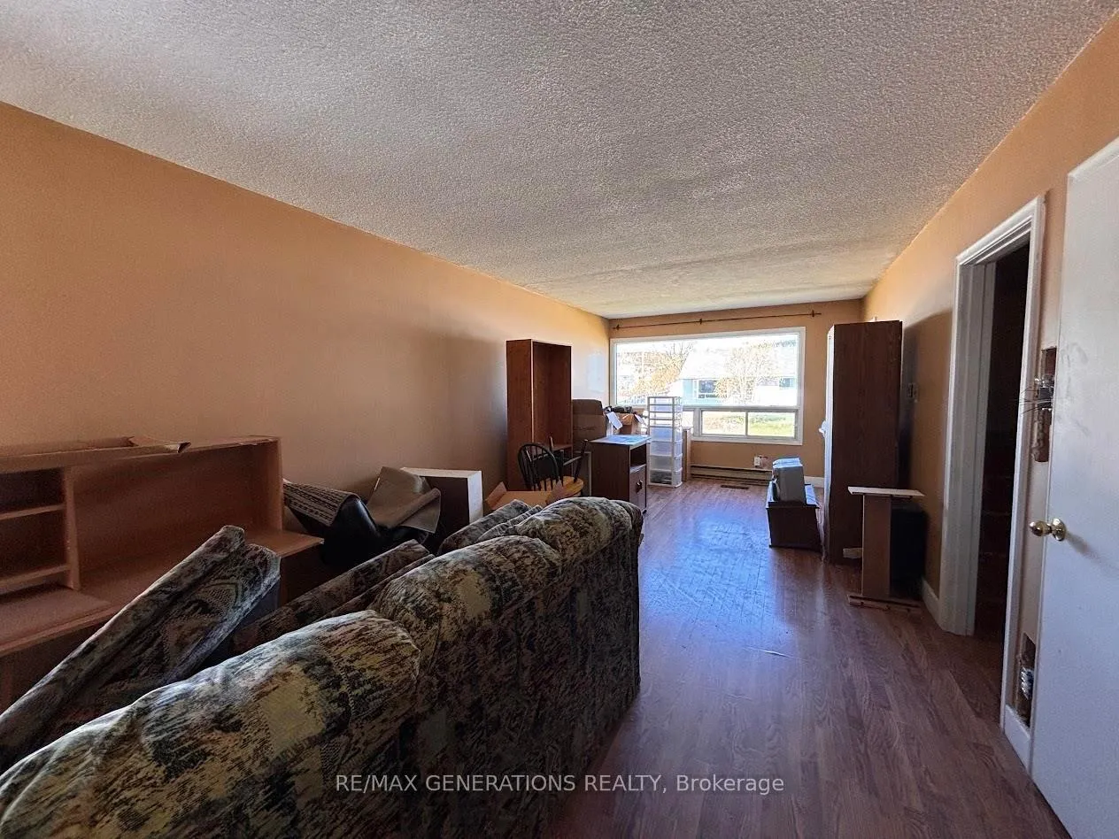 Photo 7 of 50 Neebig Avenue, Manitouwadge — HOMEH