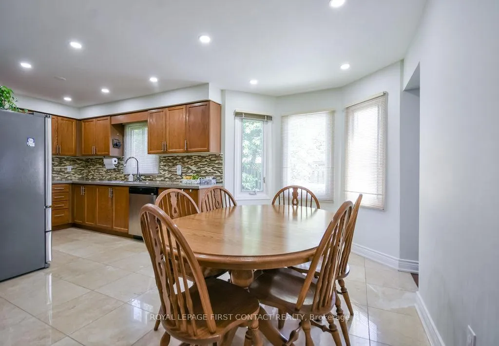 Photo 6 of 51 Cartwright Drive, Barrie, Cundles East — HOMEH