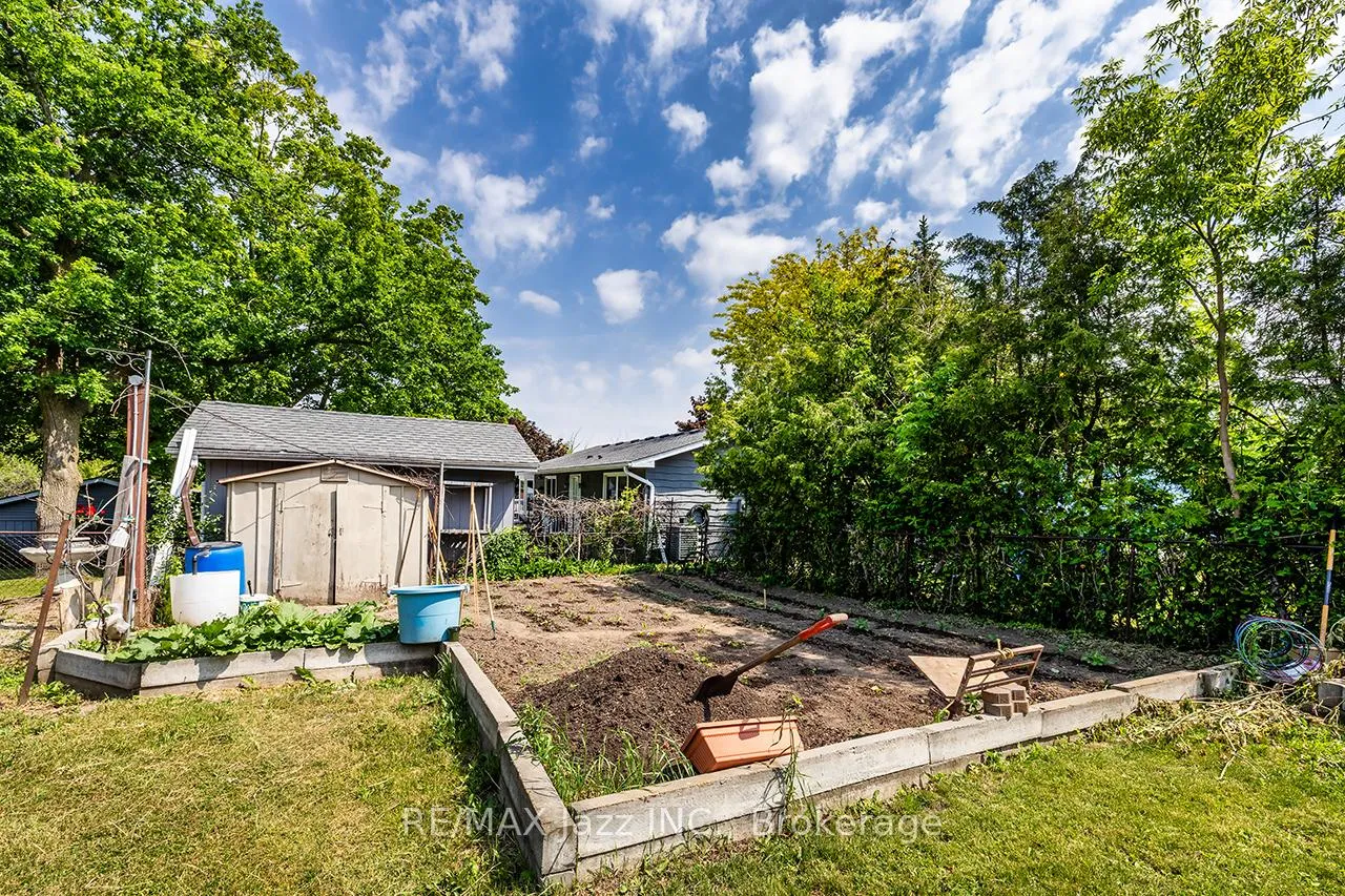 Photo 21 of 90 Aldred Drive, Scugog, Rural Scugog — HOMEH