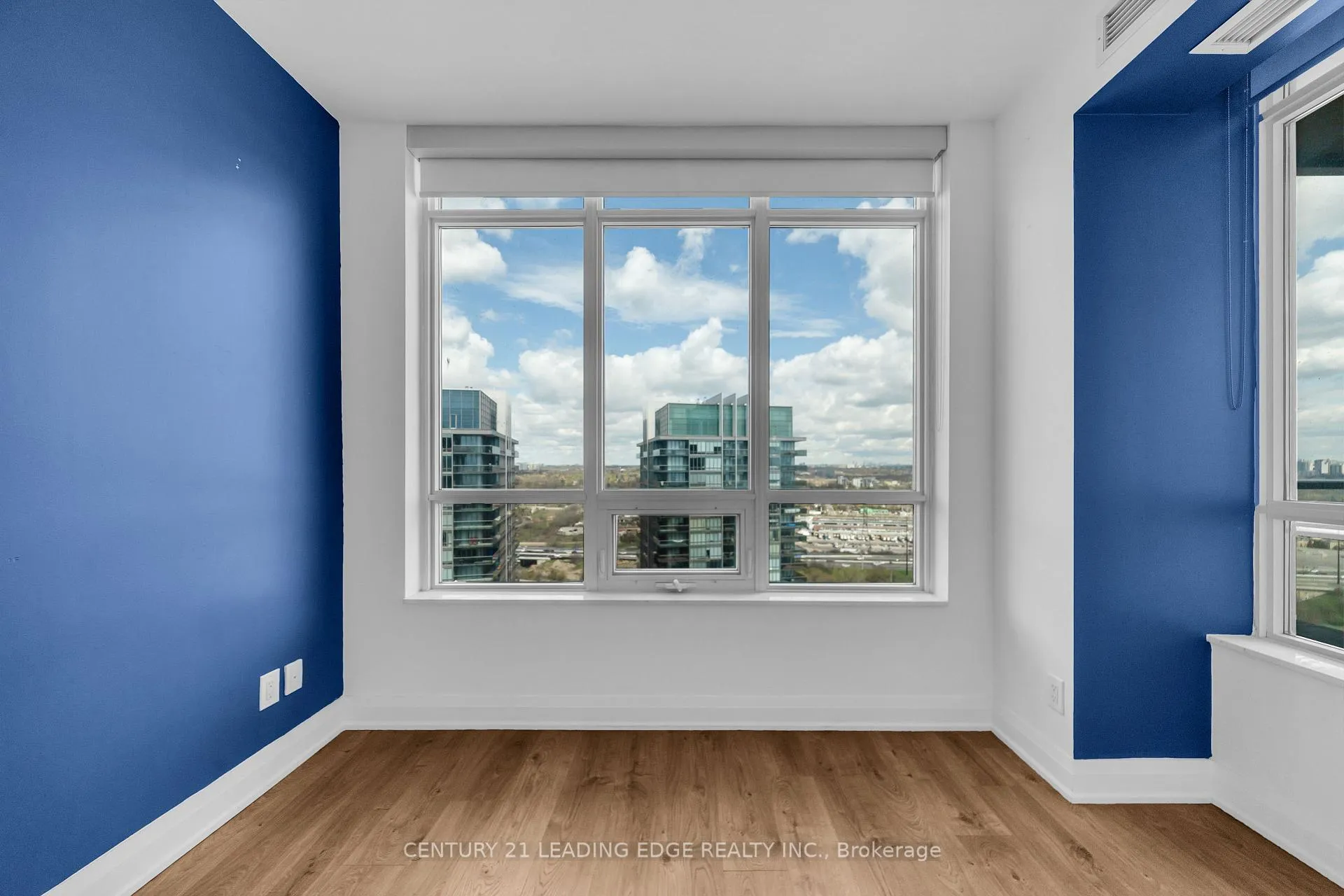 Photo 13 of Unit 2608, 36 Park Lawn Road, Etobicoke, Mimico — HOMEH