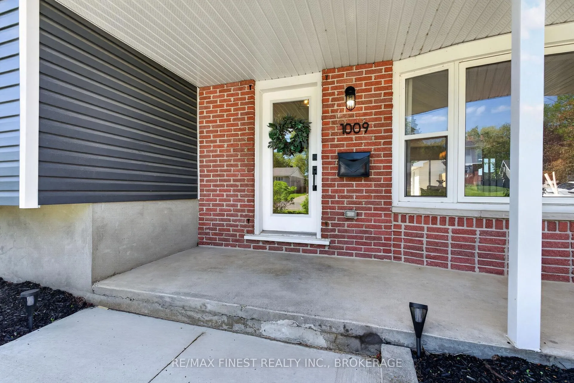 Photo 3 of 1009 Wise Street, Kingston, North of Taylor-Kidd Blvd — HOMEH