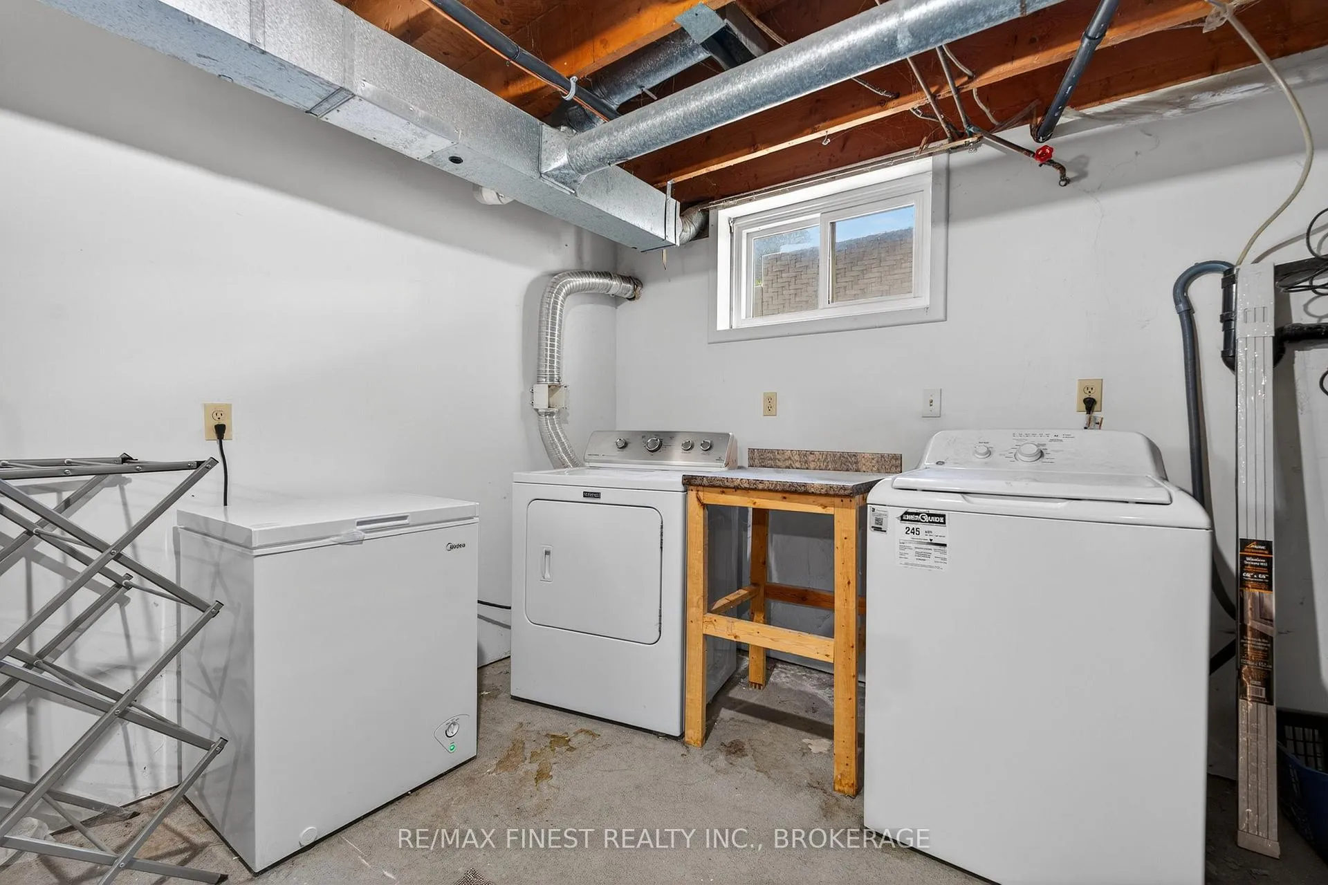 Photo 25 of 1009 Wise Street, Kingston, North of Taylor-Kidd Blvd — HOMEH