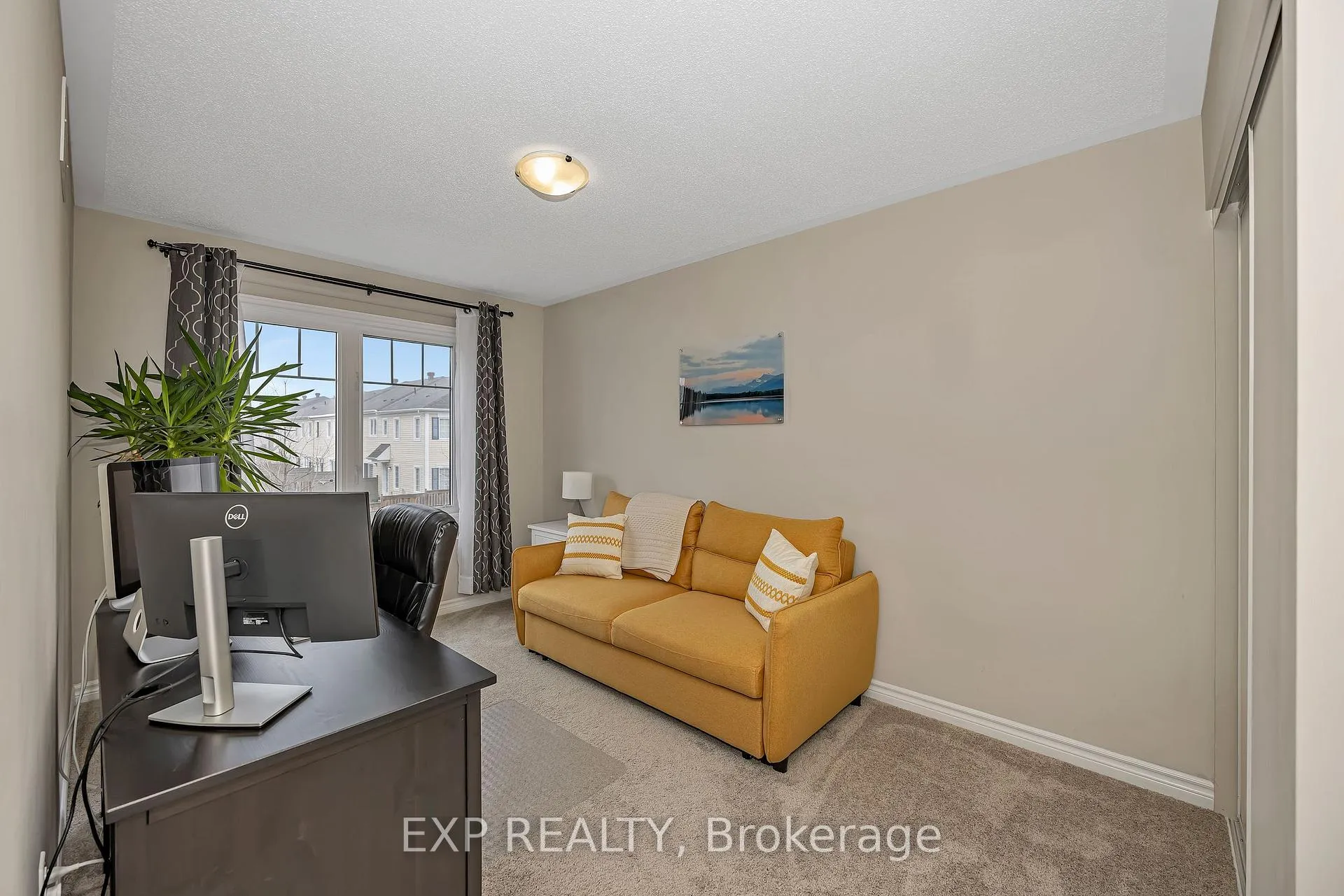 Photo 19 of 104 Conifer Creek Circle, Ottawa, Kanata - Emerald Meadows/Trailwest — HOMEH