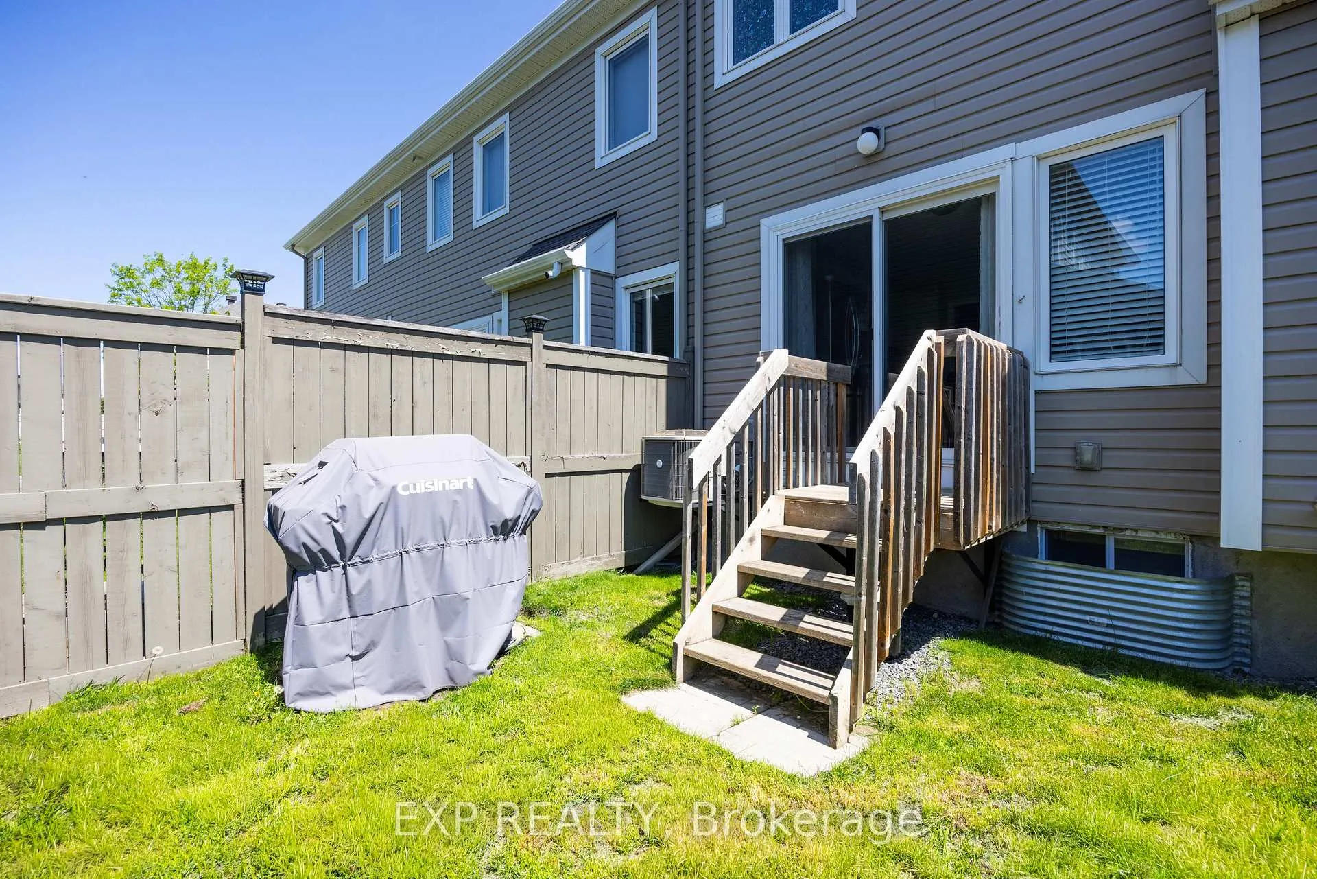 Photo 27 of 104 Conifer Creek Circle, Ottawa, Kanata - Emerald Meadows/Trailwest — HOMEH
