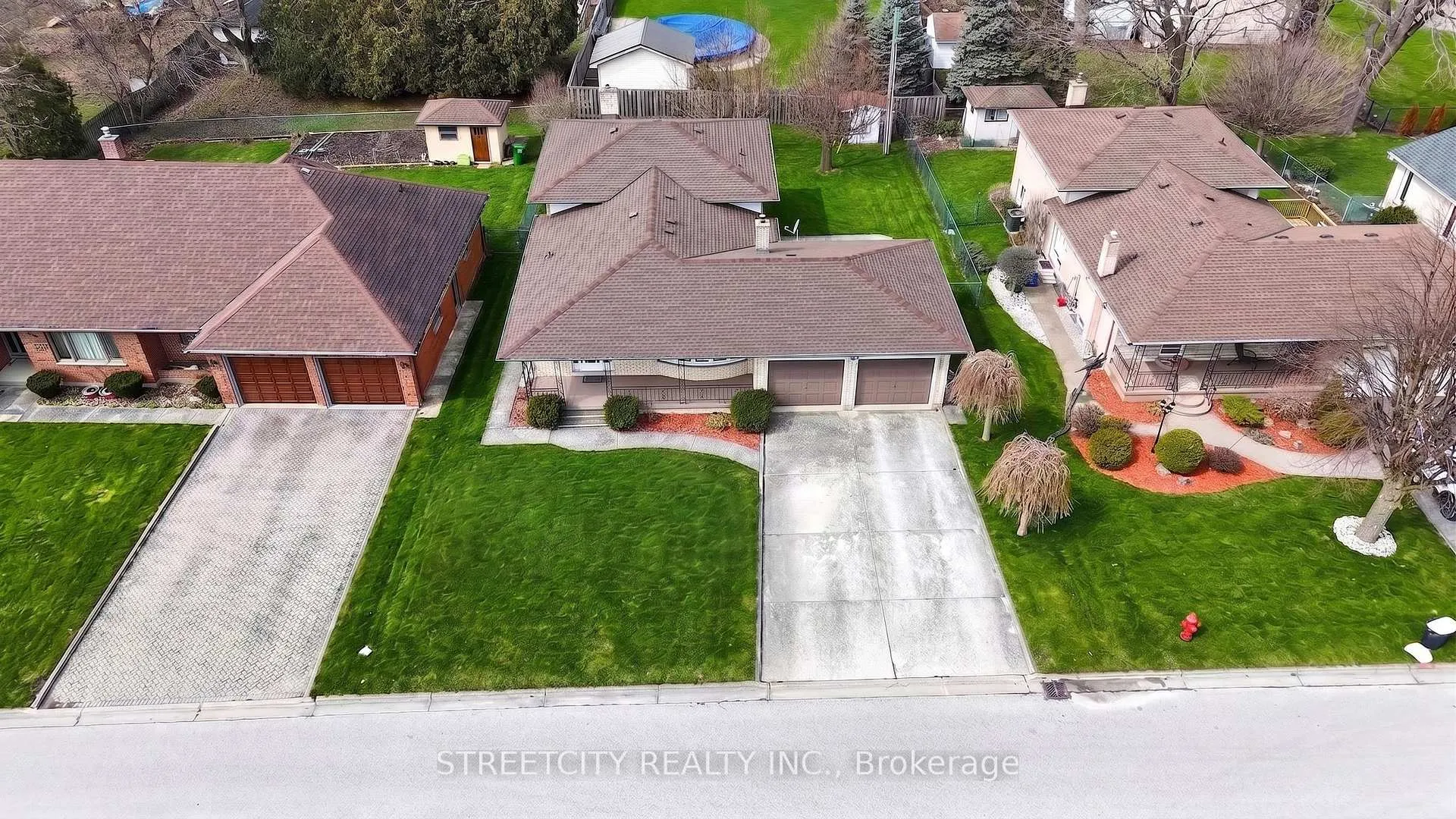 Photo 1 of 5 Mc Larty Drive, St. Thomas — HOMEH
