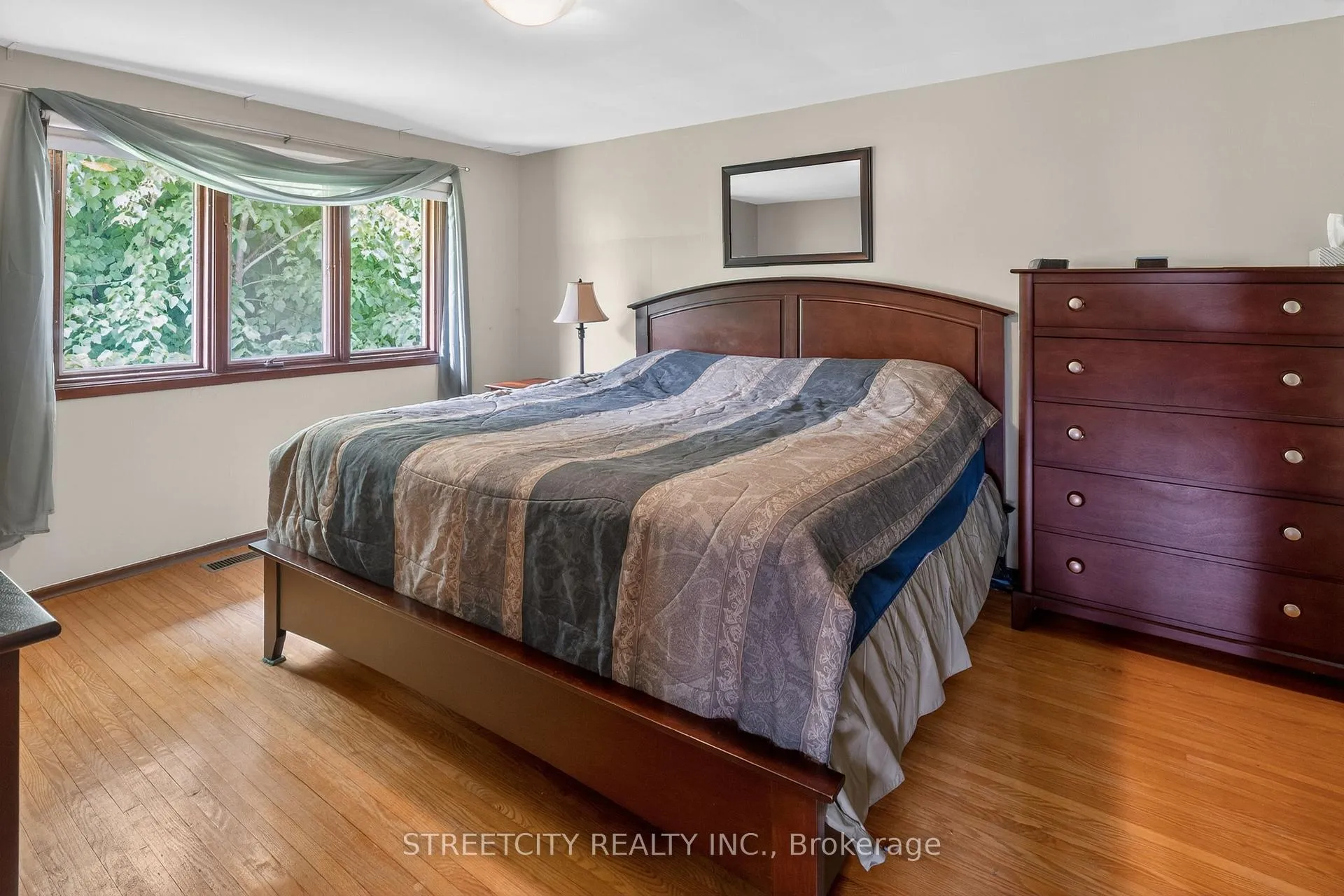 Photo 13 of 5 Mc Larty Drive, St. Thomas — HOMEH
