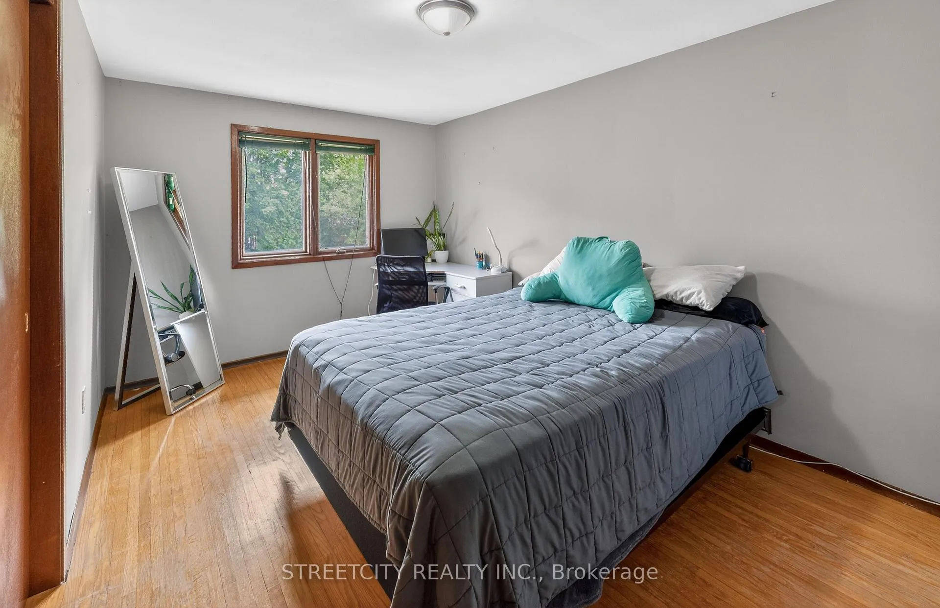 Photo 15 of 5 Mc Larty Drive, St. Thomas — HOMEH