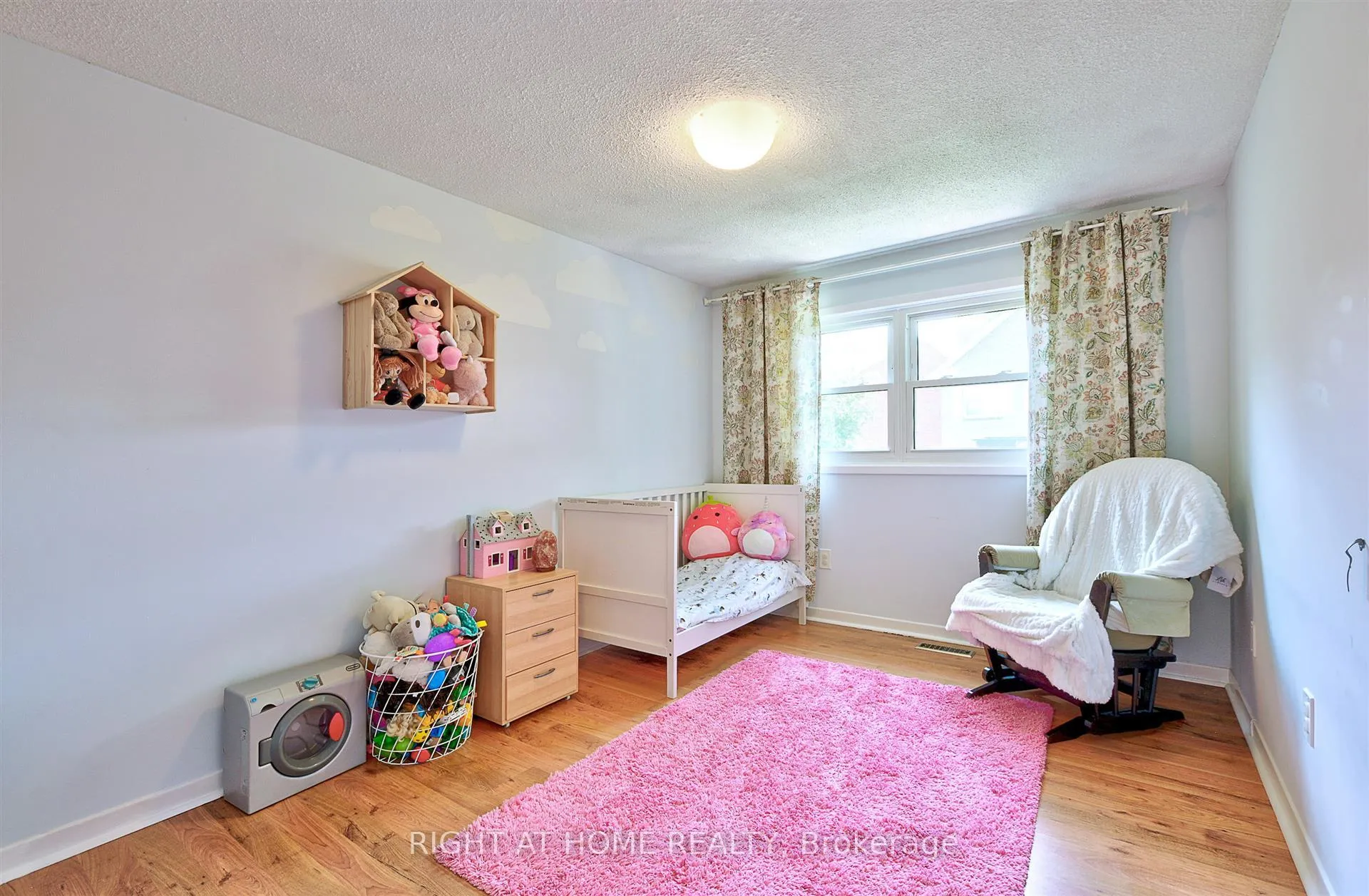 Photo 15 of 4224 Trapper Crescent, Mississauga, Erin Mills — HOMEH