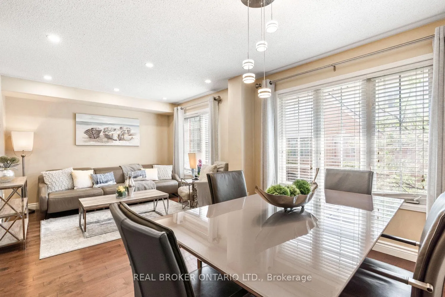 Photo 2 of Unit 7, 25 West Deane Park Drive, Etobicoke, Eringate-Centennial-West Deane — HOMEH