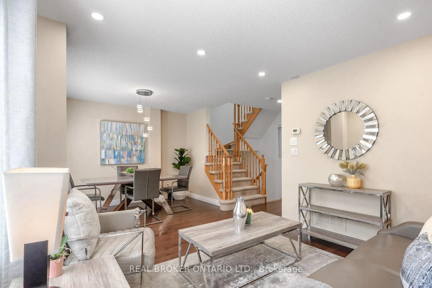 Photo 8 of Unit 7, 25 West Deane Park Drive, Etobicoke, Eringate-Centennial-West Deane — HOMEH