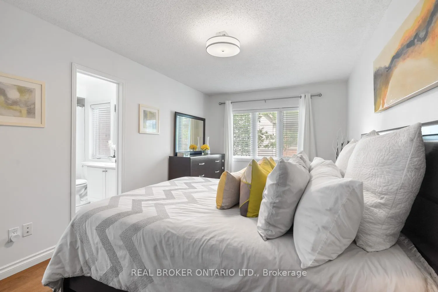 Photo 19 of Unit 7, 25 West Deane Park Drive, Etobicoke, Eringate-Centennial-West Deane — HOMEH