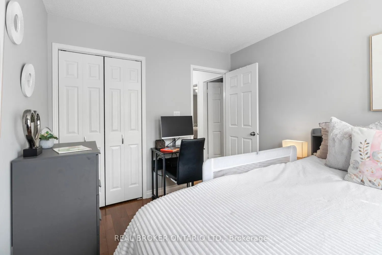Photo 22 of Unit 7, 25 West Deane Park Drive, Etobicoke, Eringate-Centennial-West Deane — HOMEH