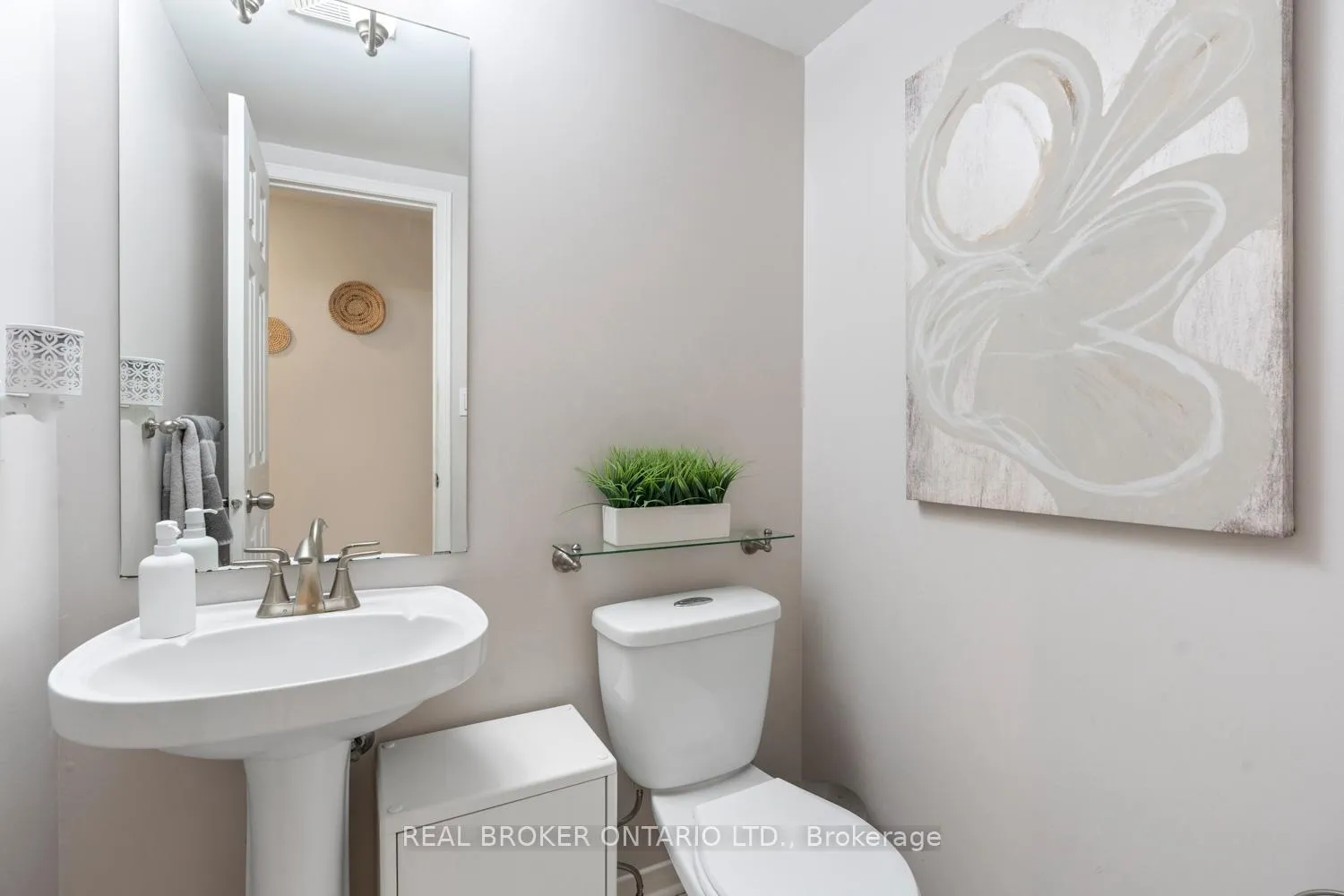 Photo 30 of Unit 7, 25 West Deane Park Drive, Etobicoke, Eringate-Centennial-West Deane — HOMEH