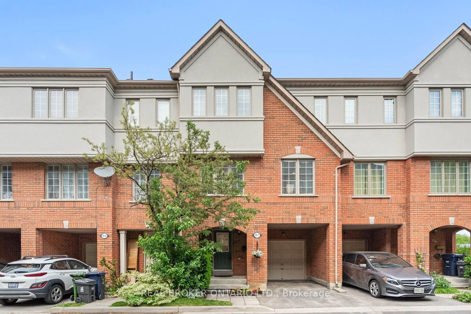 Photo 34 of Unit 7, 25 West Deane Park Drive, Etobicoke, Eringate-Centennial-West Deane — HOMEH
