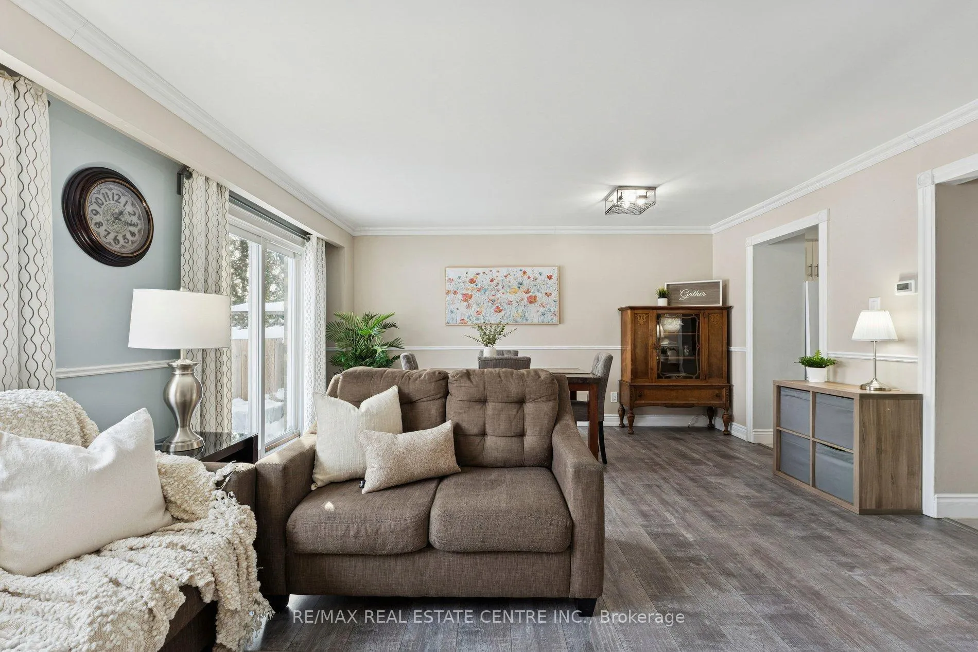 Photo 12 of 35 Primrose Crescent, Brampton, Heart Lake West — HOMEH
