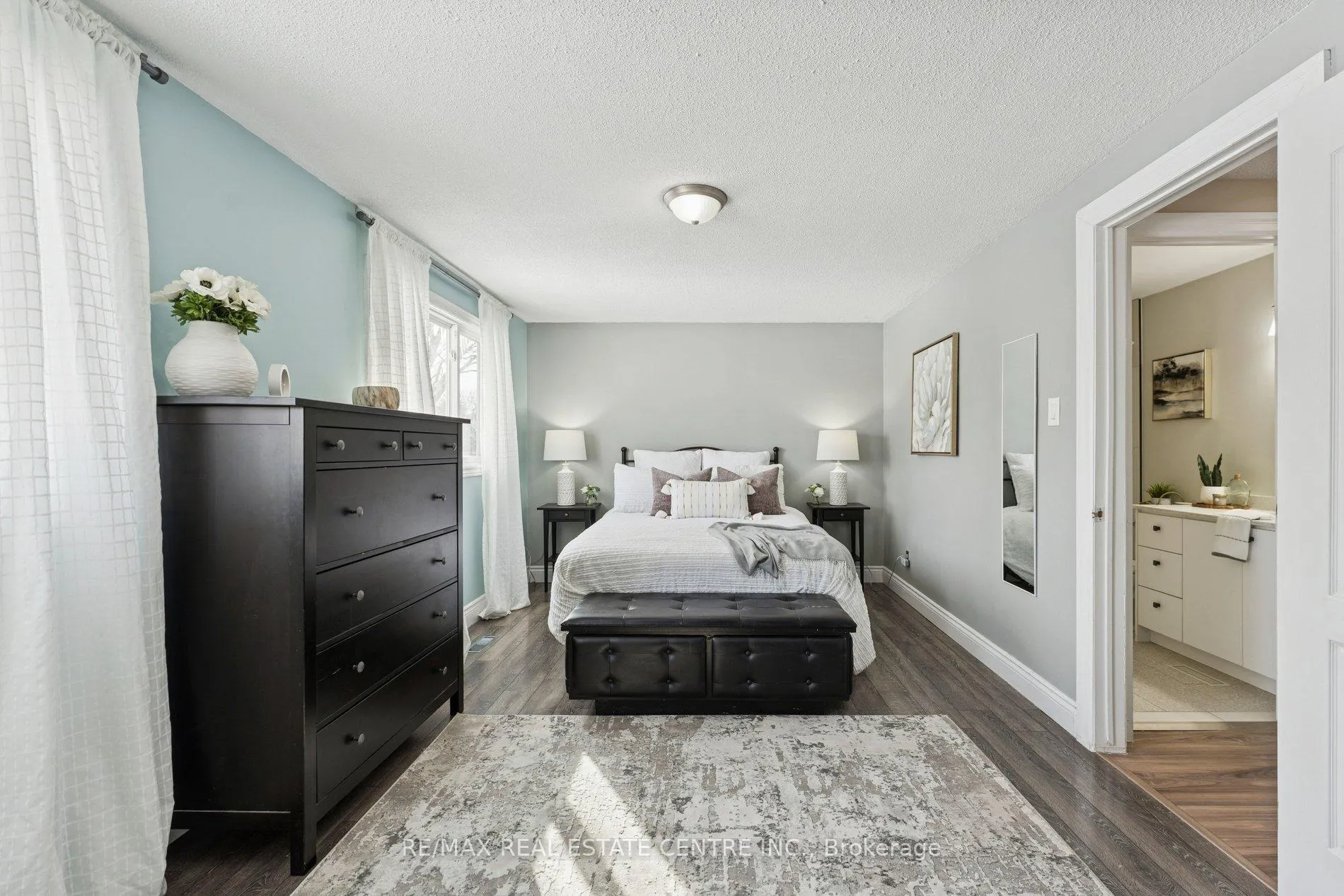 Photo 26 of 35 Primrose Crescent, Brampton, Heart Lake West — HOMEH