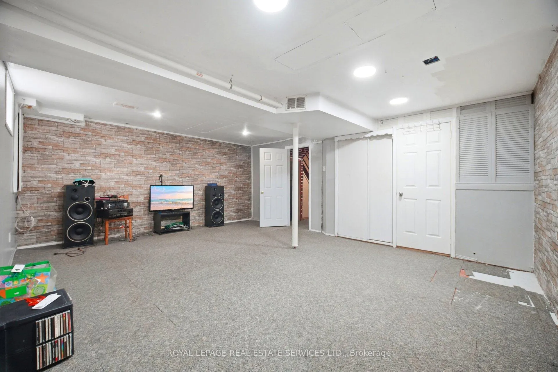 Photo 36 of Unit 21, 345 Meadows Boulevard, Mississauga, Rathwood — HOMEH