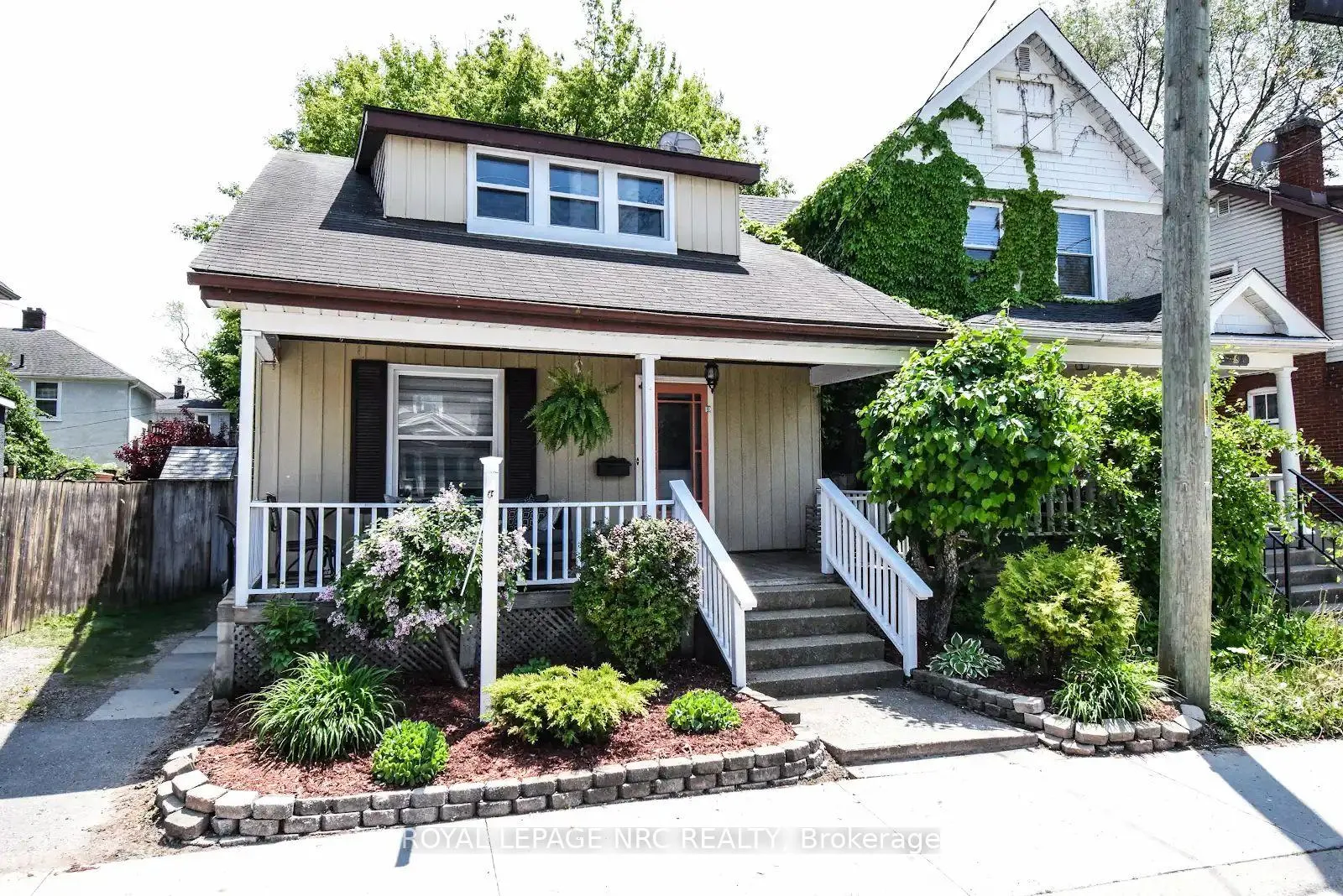 Photo 1 of 116 Lowell Avenue, St. Catharines, Downtown — HOMEH