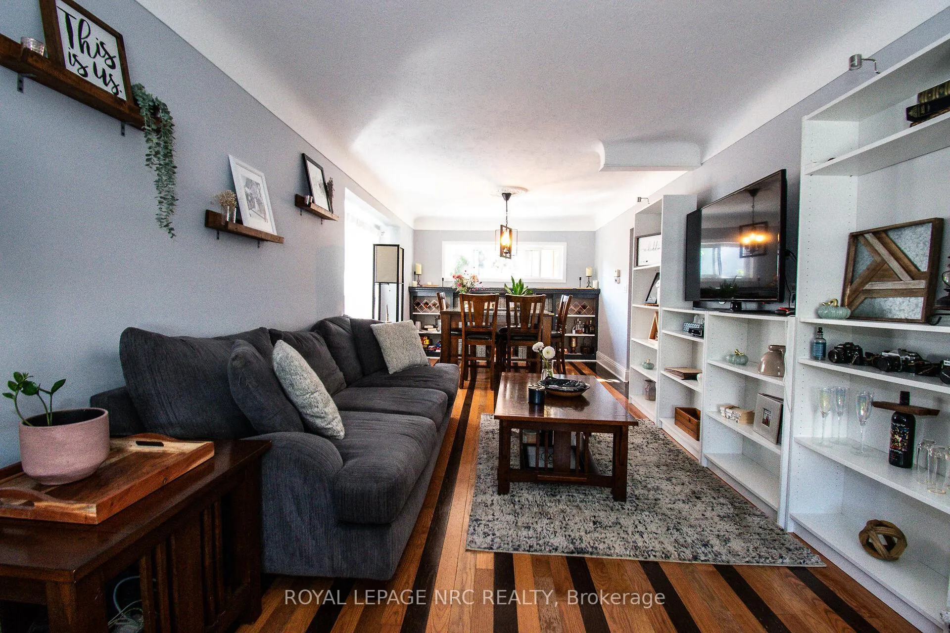 Photo 11 of 116 Lowell Avenue, St. Catharines, Downtown — HOMEH