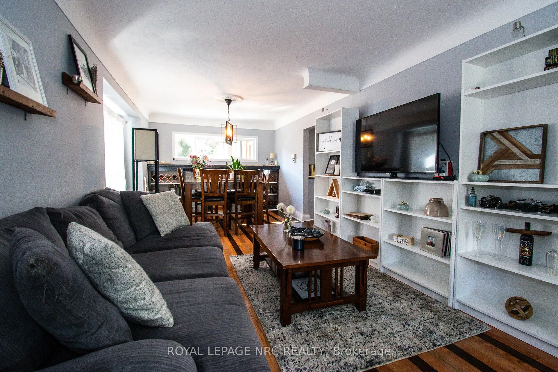 Photo 13 of 116 Lowell Avenue, St. Catharines, Downtown — HOMEH