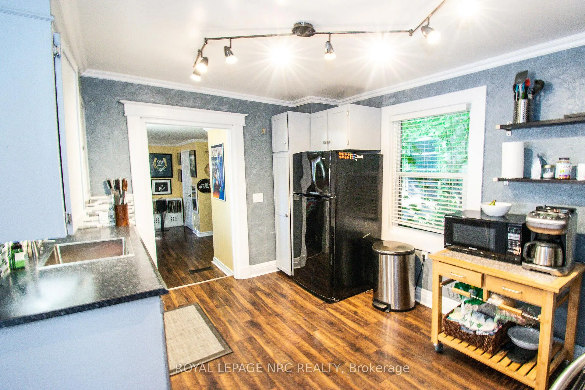Photo 20 of 116 Lowell Avenue, St. Catharines, Downtown — HOMEH