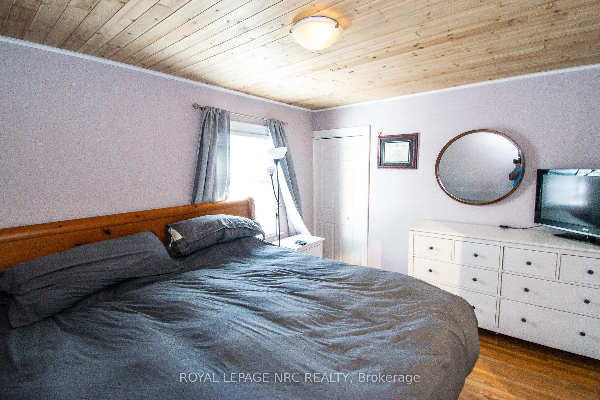 Photo 35 of 116 Lowell Avenue, St. Catharines, Downtown — HOMEH