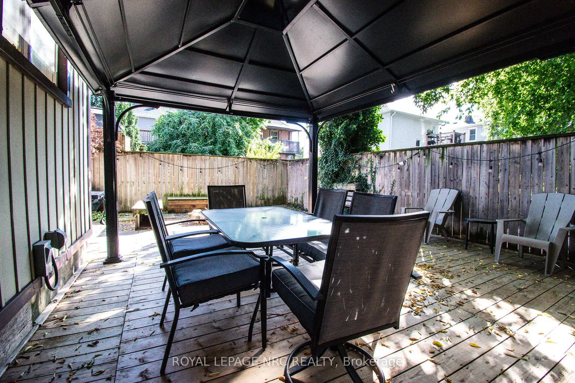 Photo 48 of 116 Lowell Avenue, St. Catharines, Downtown — HOMEH