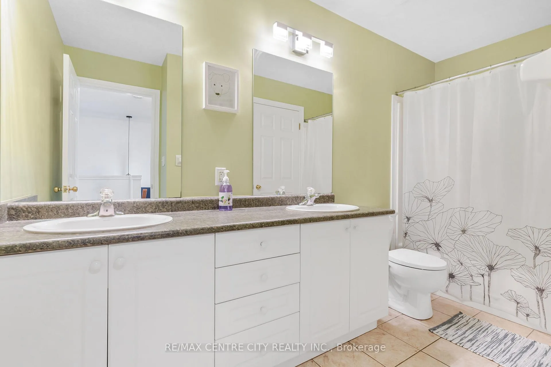 Photo 12 of 67 Ralgreen Crescent, Kitchener — HOMEH
