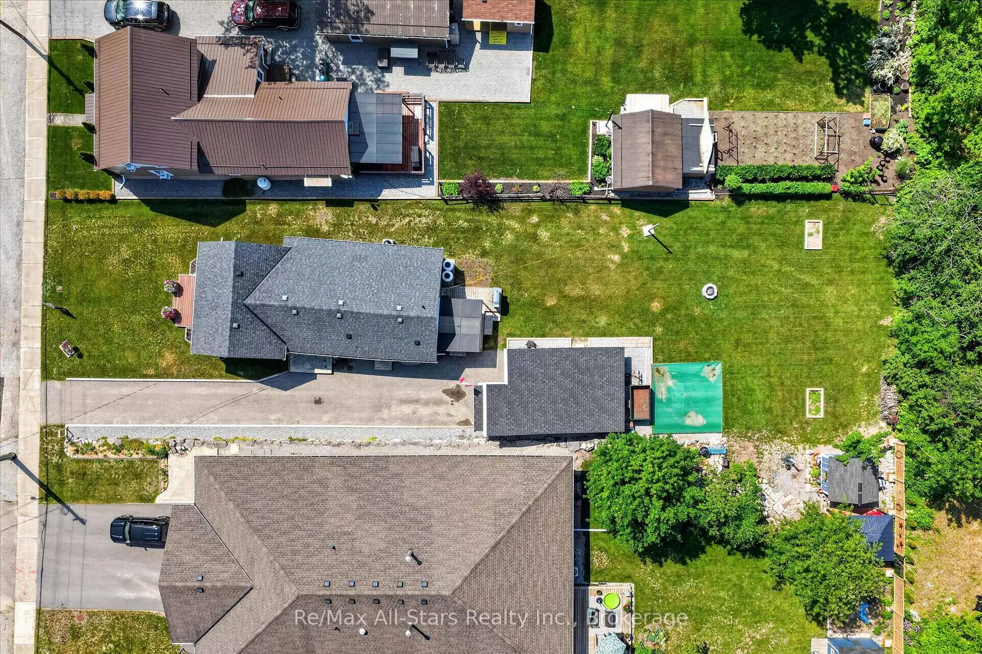 Photo 45 of 47 Need Street, Kawartha Lakes, Bobcaygeon — HOMEH