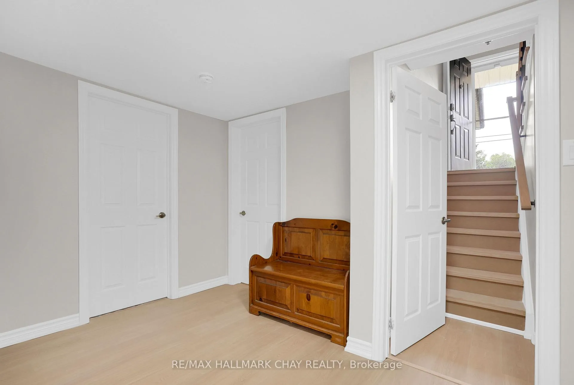 Photo 30 of 121 Huronia Road, Barrie, Painswick North — HOMEH