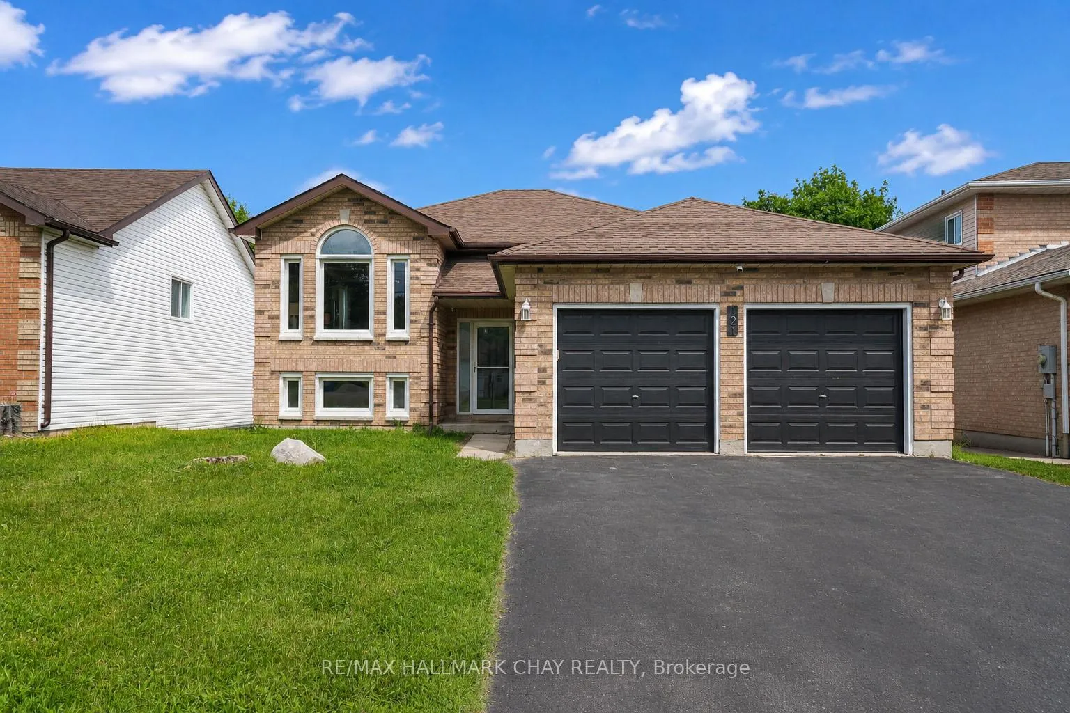 Photo 35 of 121 Huronia Road, Barrie, Painswick North — HOMEH