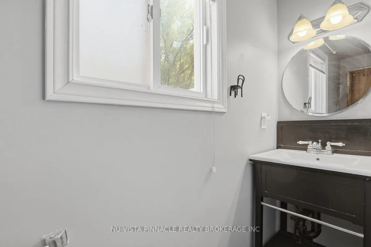 Photo 21 of 193 Waterloo Street, Kitchener, Fairfield — HOMEH