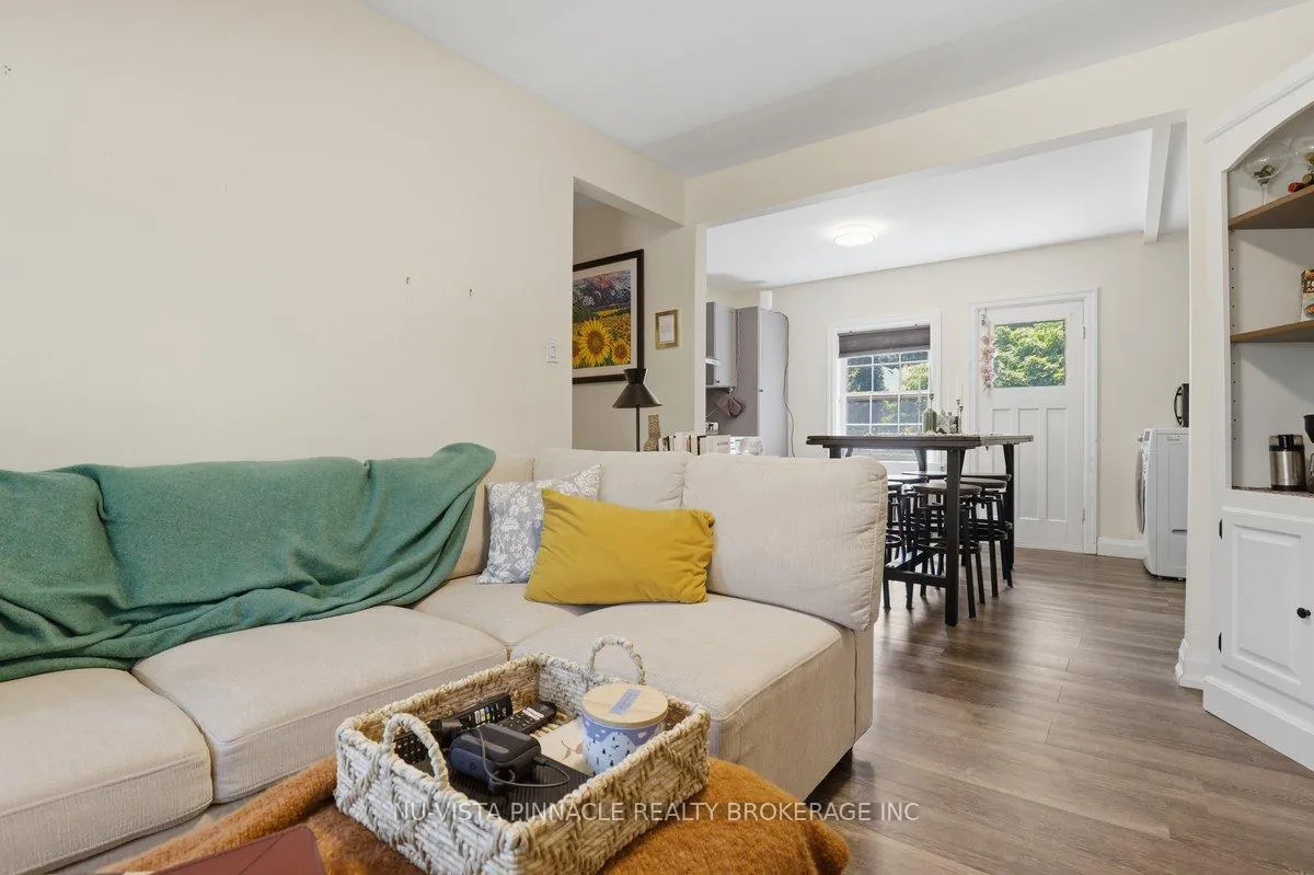 Photo 32 of 193 Waterloo Street, Kitchener, Fairfield — HOMEH