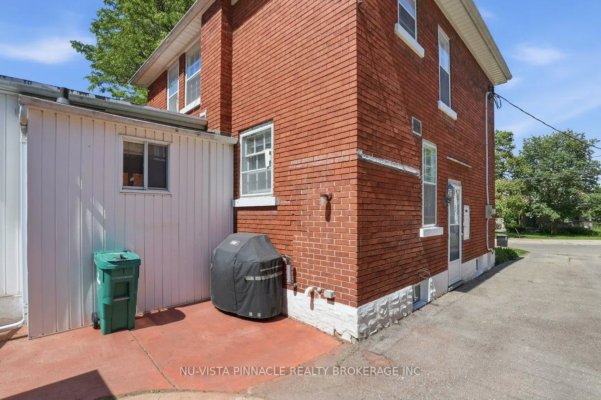 Photo 37 of 193 Waterloo Street, Kitchener, Fairfield — HOMEH