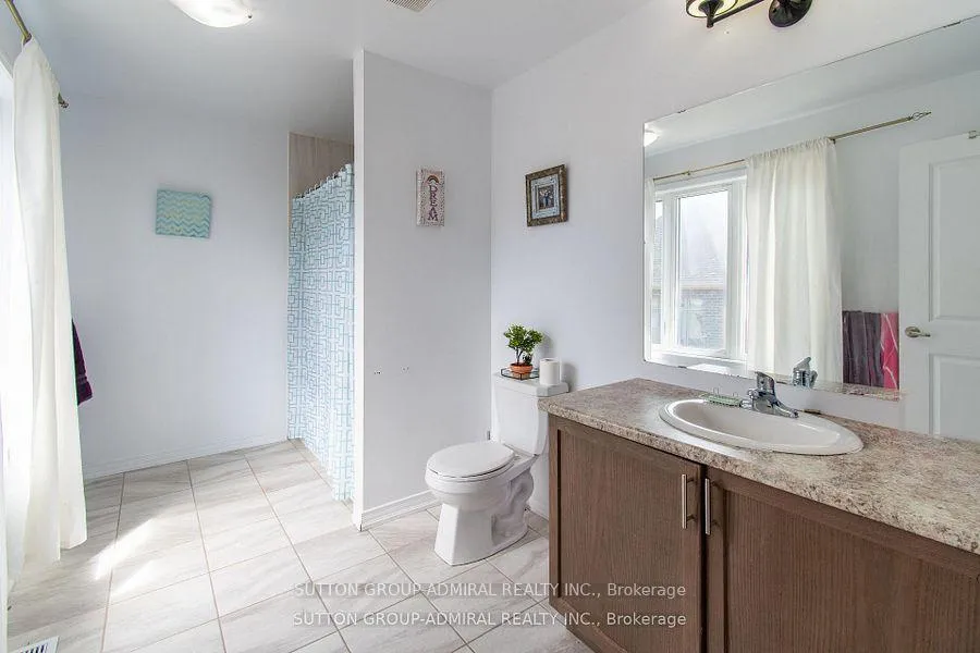 Photo 23 of Unit 1-2, 62 Alaskan Heights, Barrie, Rural Barrie Southwest — HOMEH