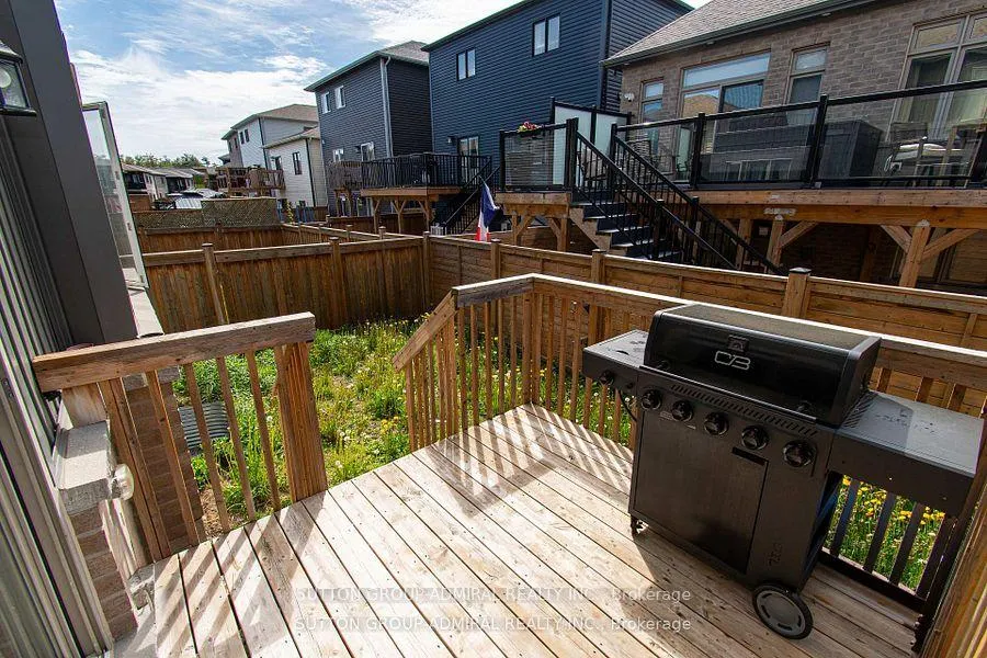 Photo 31 of Unit 1-2, 62 Alaskan Heights, Barrie, Rural Barrie Southwest — HOMEH