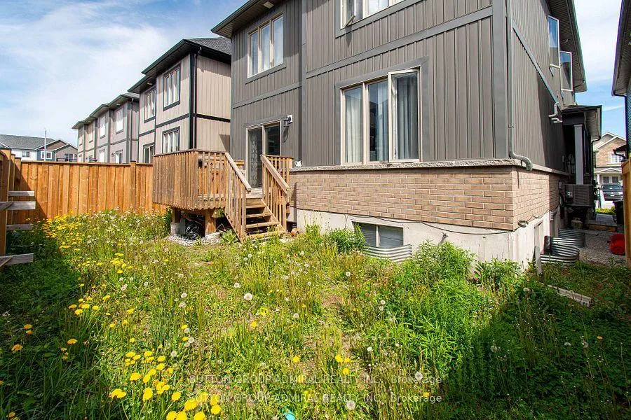Photo 32 of Unit 1-2, 62 Alaskan Heights, Barrie, Rural Barrie Southwest — HOMEH