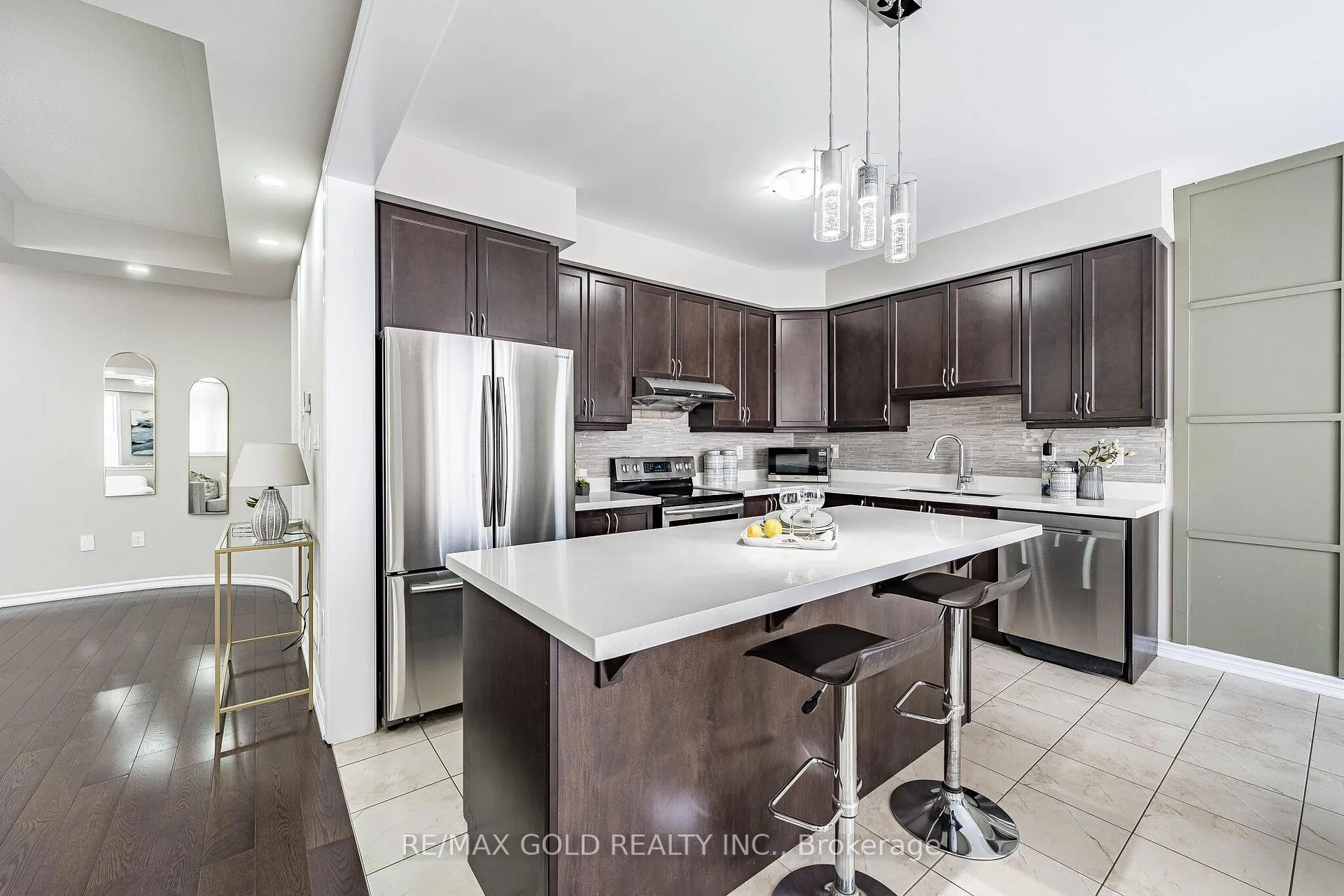 Photo 14 of 7 Troyer Street, Brampton, Northwest Brampton — HOMEH